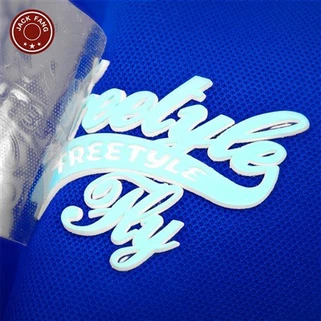 Aangepaste warmteoverdrachtlabel voor kleding