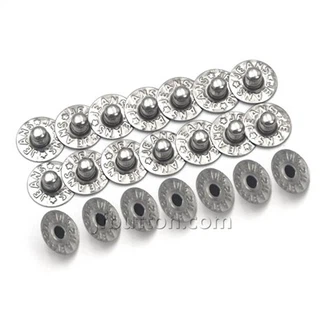 Metalen Klinknagels Op Jeans
