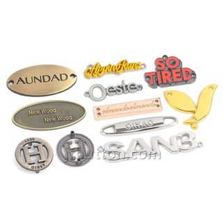 Metalen labels voor tassen