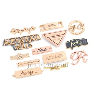 Metalen handtaslabels