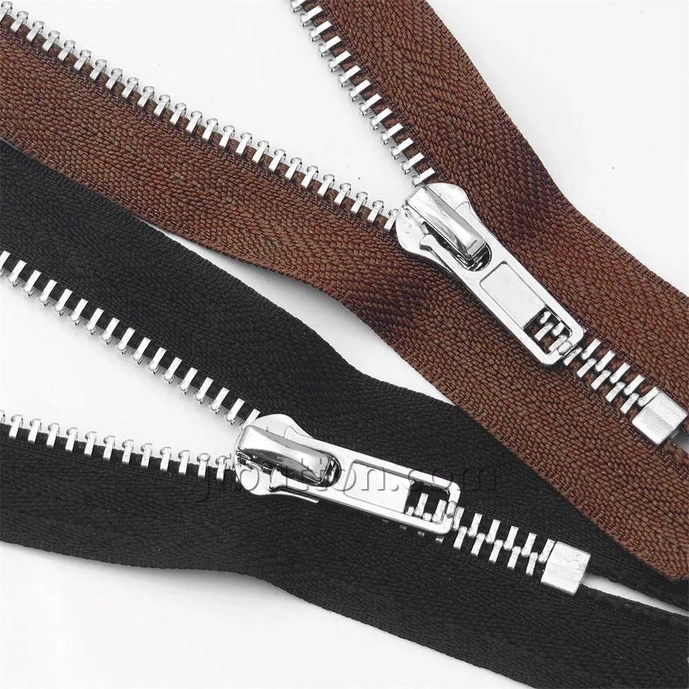 zipper zipper
